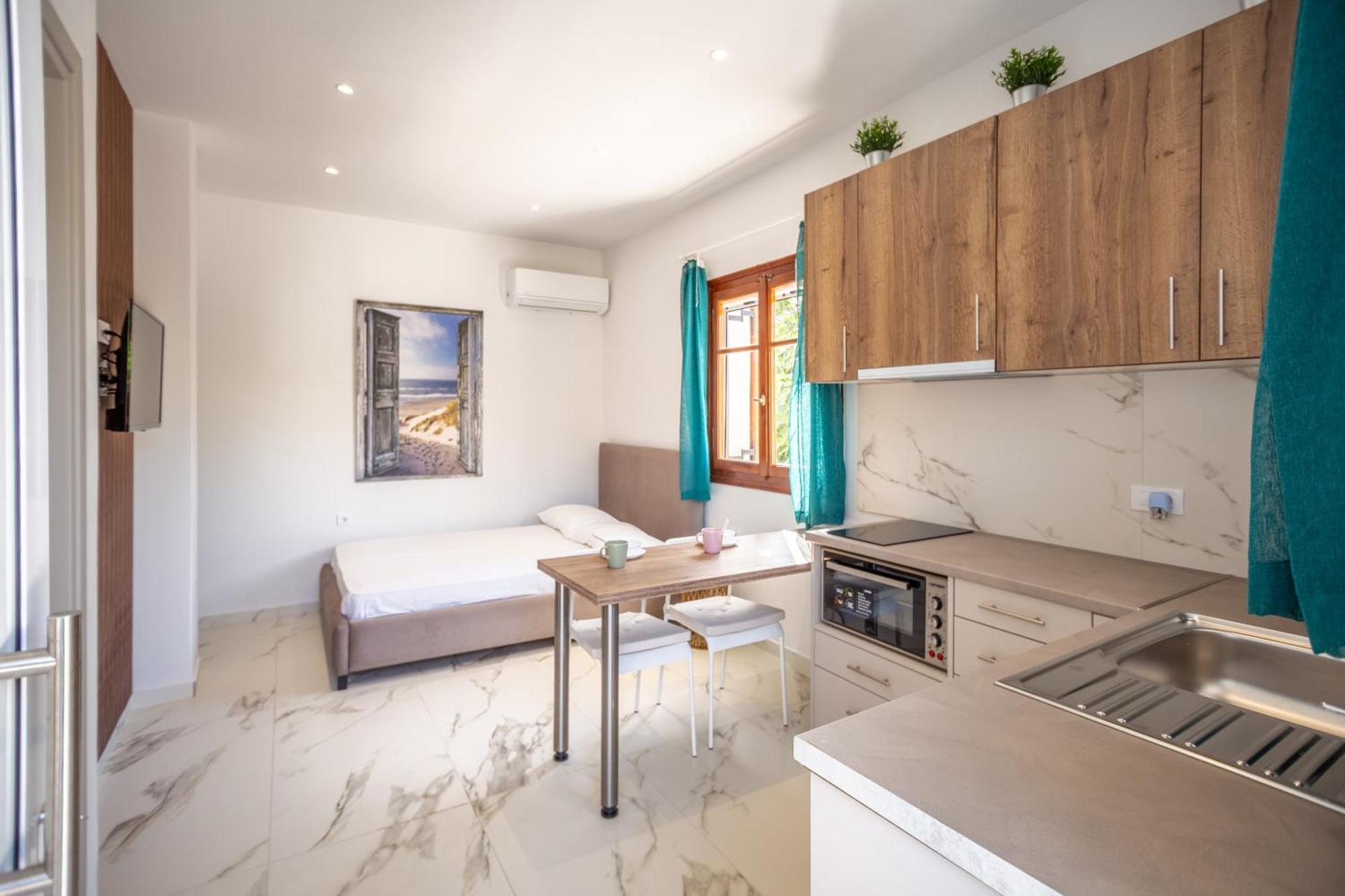 Sunny Sofi Studios Planos  Ngoại thất bức ảnh